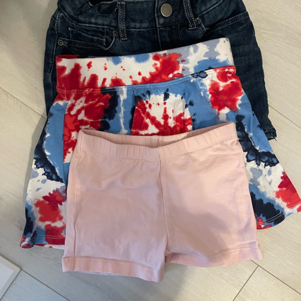 Girls shorts.